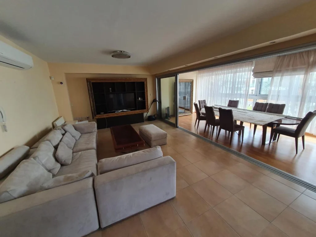 4 Bedroom Apartment for Sale in Limassol District