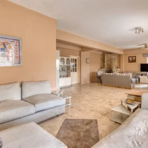4 Bedroom House for Sale in Mazotos, Larnaca District