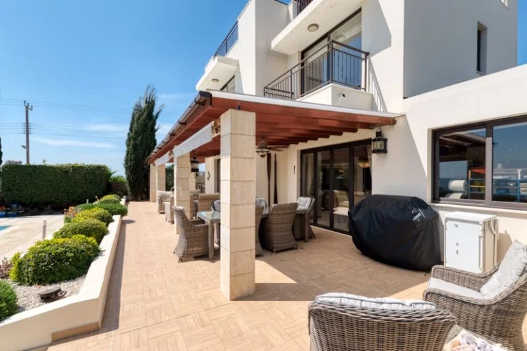 4 Bedroom House for Sale in Agios Theodoros, Larnaca District