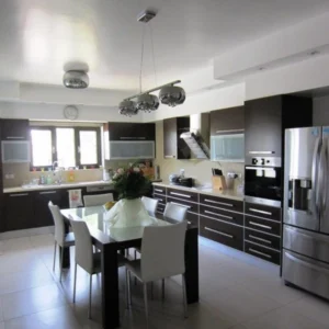 5 Bedroom House for Sale in Tochni, Larnaca District