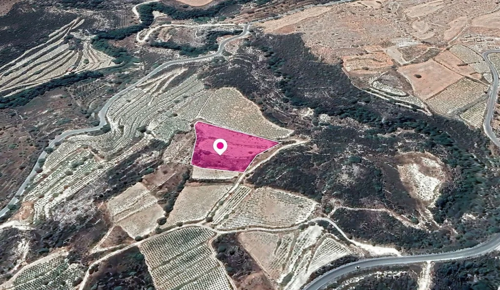 6,355m² Plot for Sale in Omodos, Limassol District
