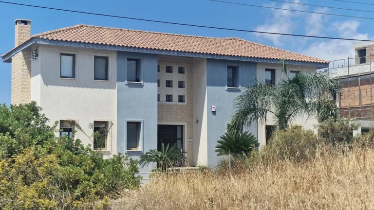 5 Bedroom House for Sale in Limassol – Agia Fyla