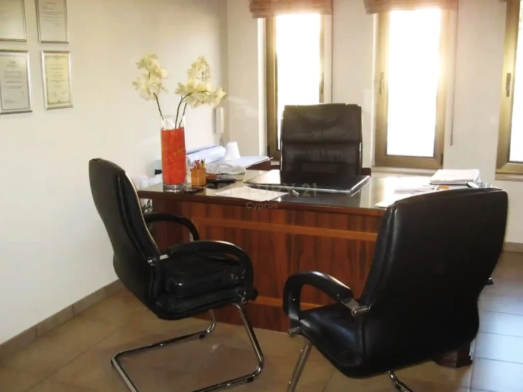 80m² Office for Rent in Limassol District