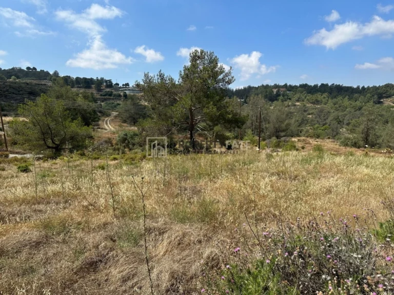 5,352m² Plot for Sale in Kellaki, Limassol District