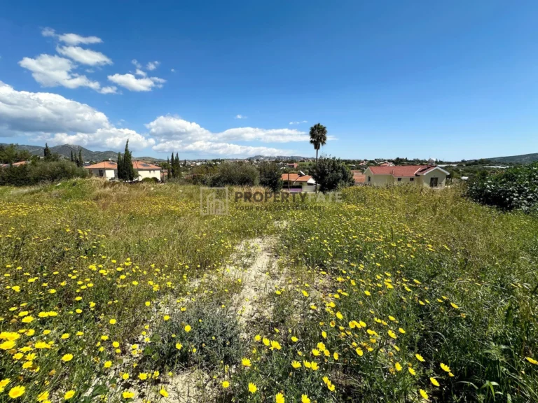 1,672m² Plot for Sale in Pyrgos Lemesou, Limassol District