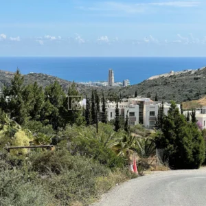 10,054m² Plot for Sale in Agios Tychonas, Limassol District