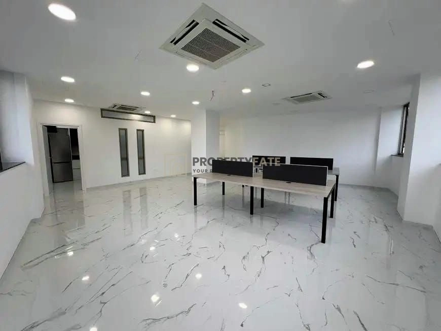 100m² Office for Rent in Limassol – Neapolis