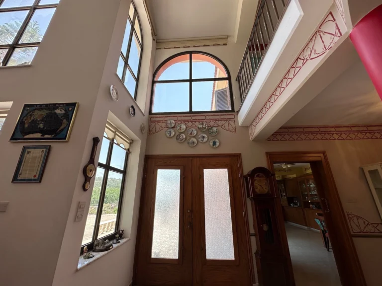 5 Bedroom House for Sale in Prastio Kellakiou, Limassol District