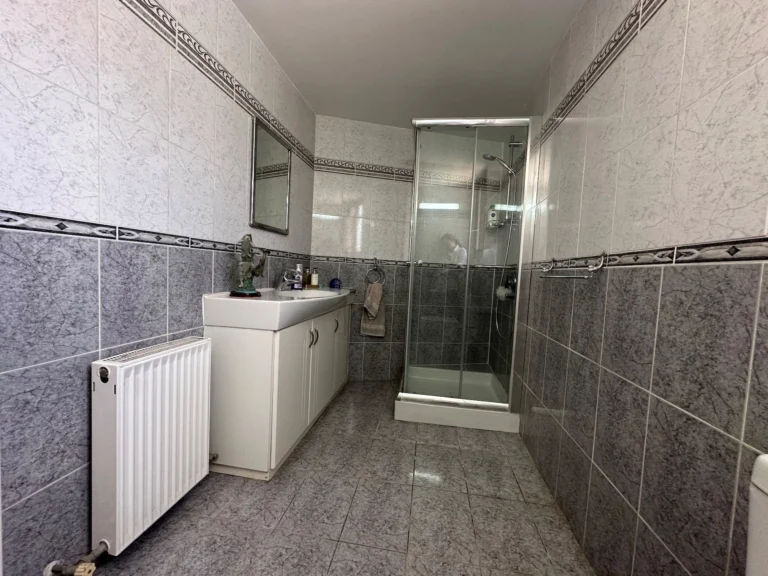 5 Bedroom House for Sale in Prastio Kellakiou, Limassol District