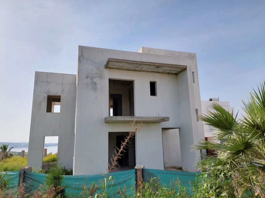 4 Bedroom House for Sale in Coral Bay, Paphos District