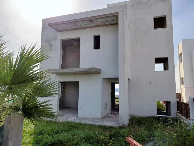 4 Bedroom House for Sale in Coral Bay, Paphos District