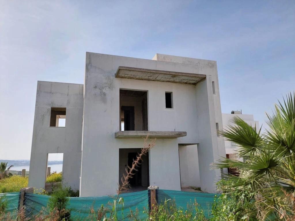 4 Bedroom House for Sale in Coral Bay, Paphos District
