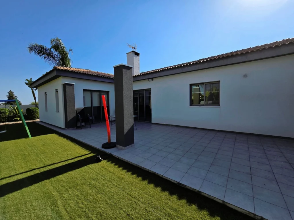 3 Bedroom House for Rent in Ypsonas, Limassol District