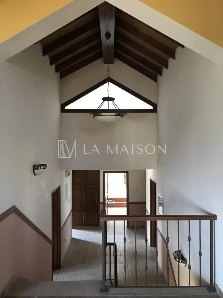 6+ Bedroom House for Sale in Pano Deftera, Nicosia District