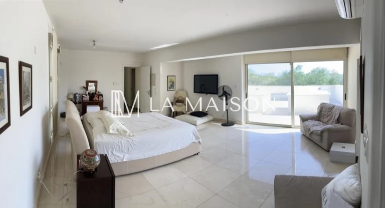 5 Bedroom House for Sale in Engomi, Nicosia District