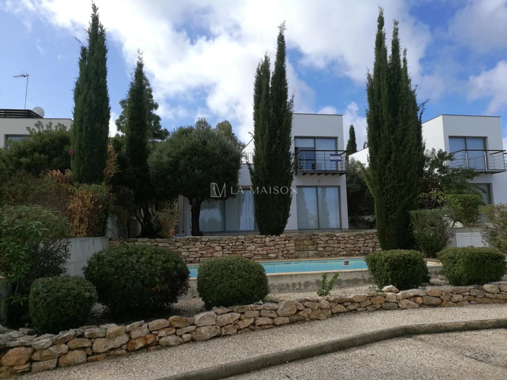 Building for Sale in Neo Chorio Pafou, Paphos District