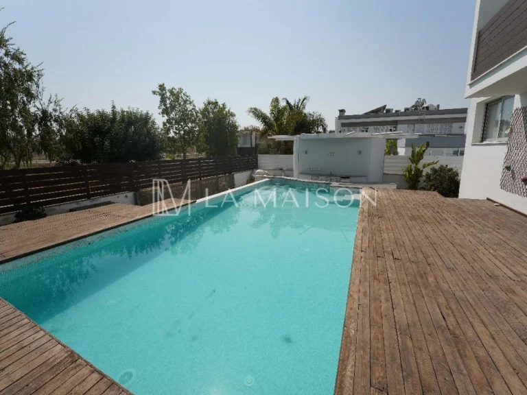 5 Bedroom House for Sale in Kalithea, Nicosia District