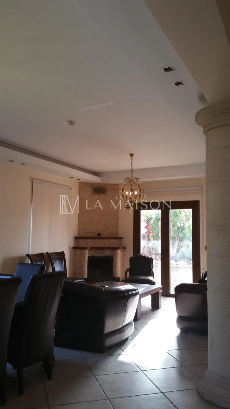 5 Bedroom House for Sale in Tseri, Nicosia District