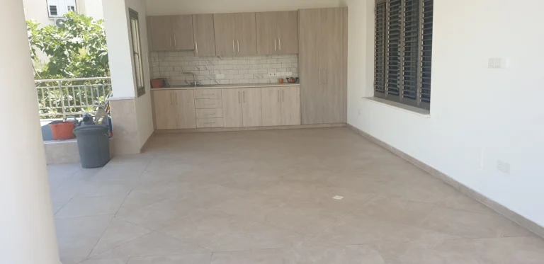 4 Bedroom Apartment for Rent in Larnaca District