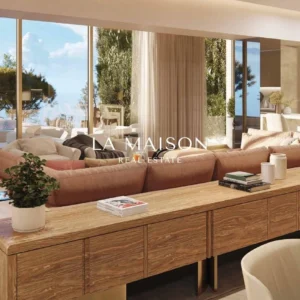 4 Bedroom Apartment for Sale in Limassol District