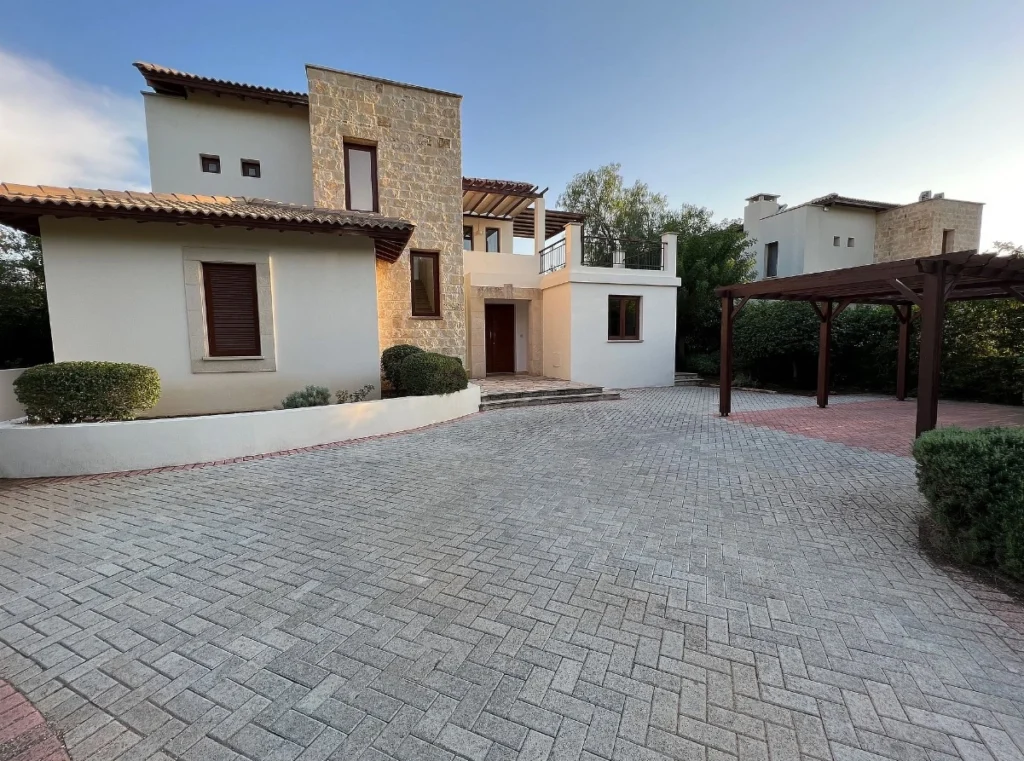 3 Bedroom House for Sale in Kouklia, Paphos District