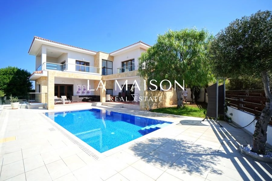 4 Bedroom House for Sale in Paphos District