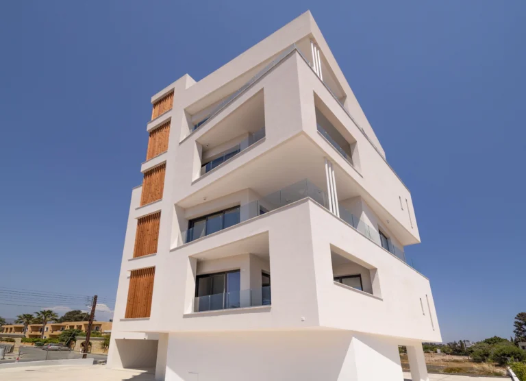 2 Bedroom Apartment for Sale in Kato Paphos