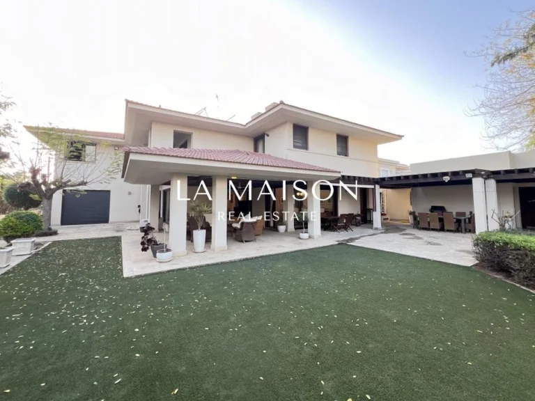 6+ Bedroom House for Sale in Engomi, Nicosia District