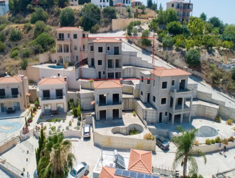 Cheap Houses and Villas for Sale Paphos up to 300000 euro