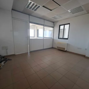 89m² Office for Rent in Larnaca District