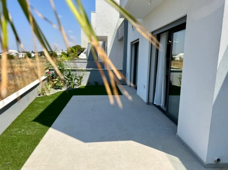 2 Bedroom House for Sale in Konia, Paphos District