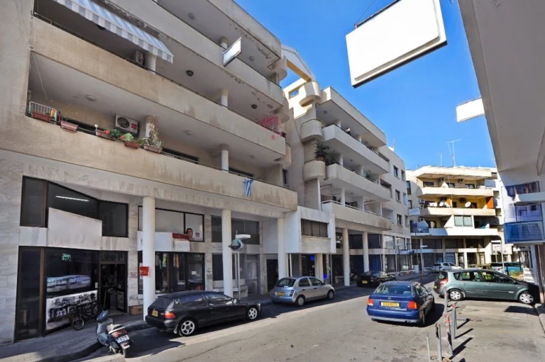 84m² Commercial for Sale in Larnaca District