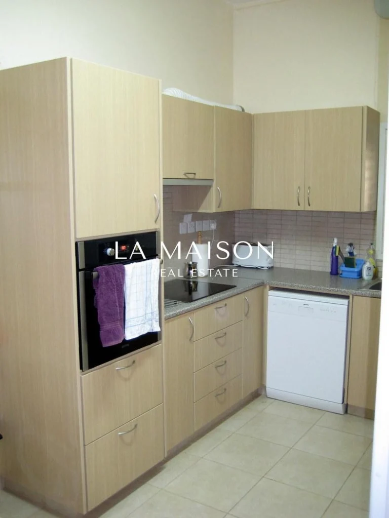 3 Bedroom House for Sale in Strovolos, Nicosia District