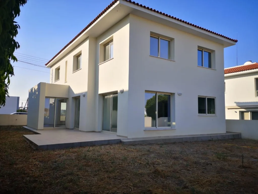 5 Bedroom House for Sale in Dali, Nicosia District