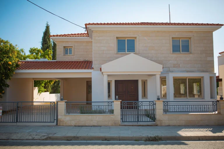 4 Bedroom House for Sale in Latsia, Nicosia District