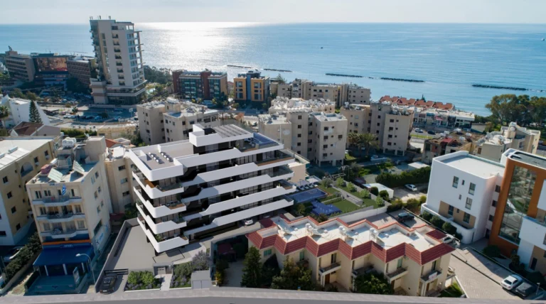 3 Bedroom Apartment for Sale in Agios Tychonas, Limassol District