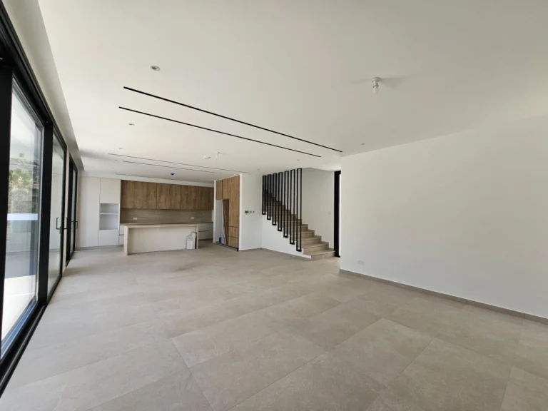3 Bedroom House for Sale in Germasogeia, Limassol District