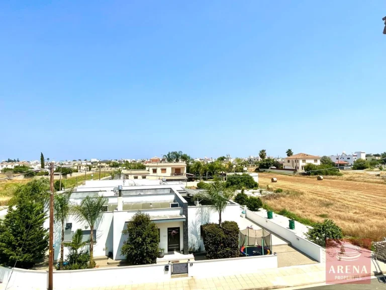 Cheap Houses and Villas for Sale Famagusta up to 400000 euro