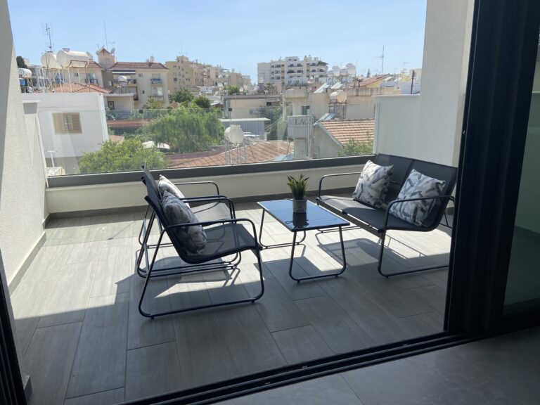 2 Bedroom Apartment for Rent in Limassol – Mesa Geitonia