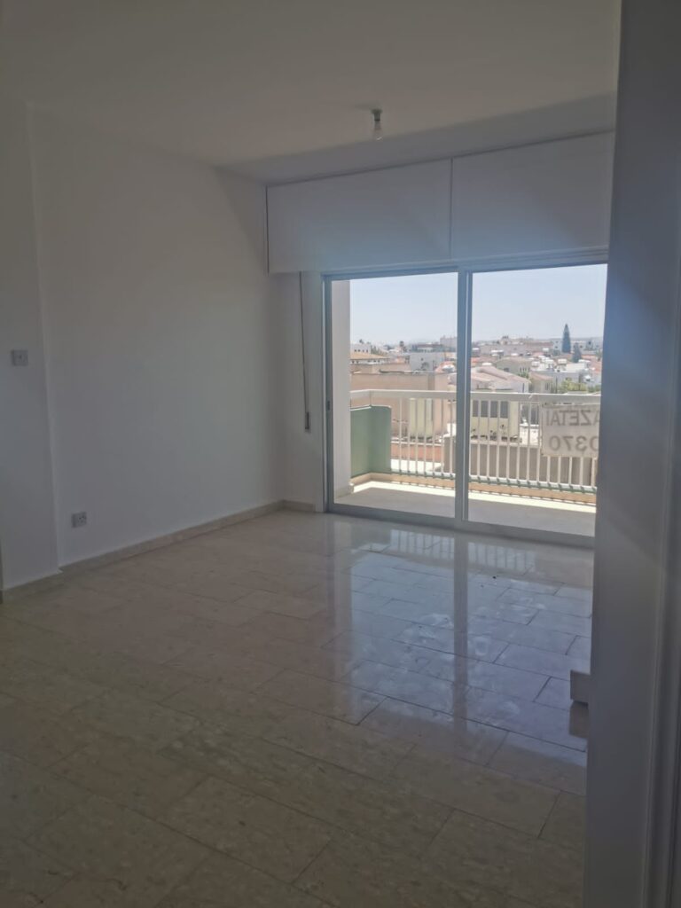 3 Bedroom Apartment for Rent in Strovolos, Nicosia District