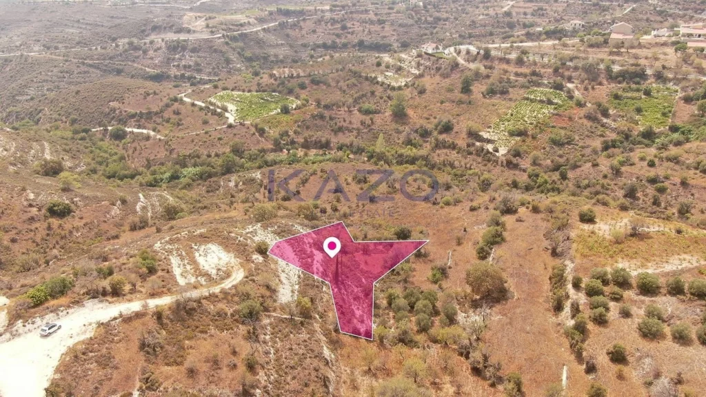 2,676m² Plot for Sale in Vouni, Limassol District