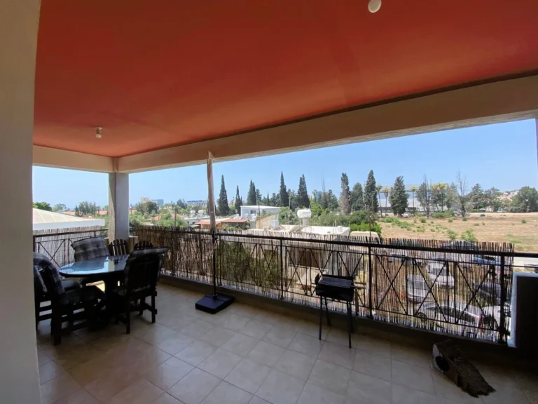 2 Bedroom Apartment for Sale in Limassol – Tsiflikoudia