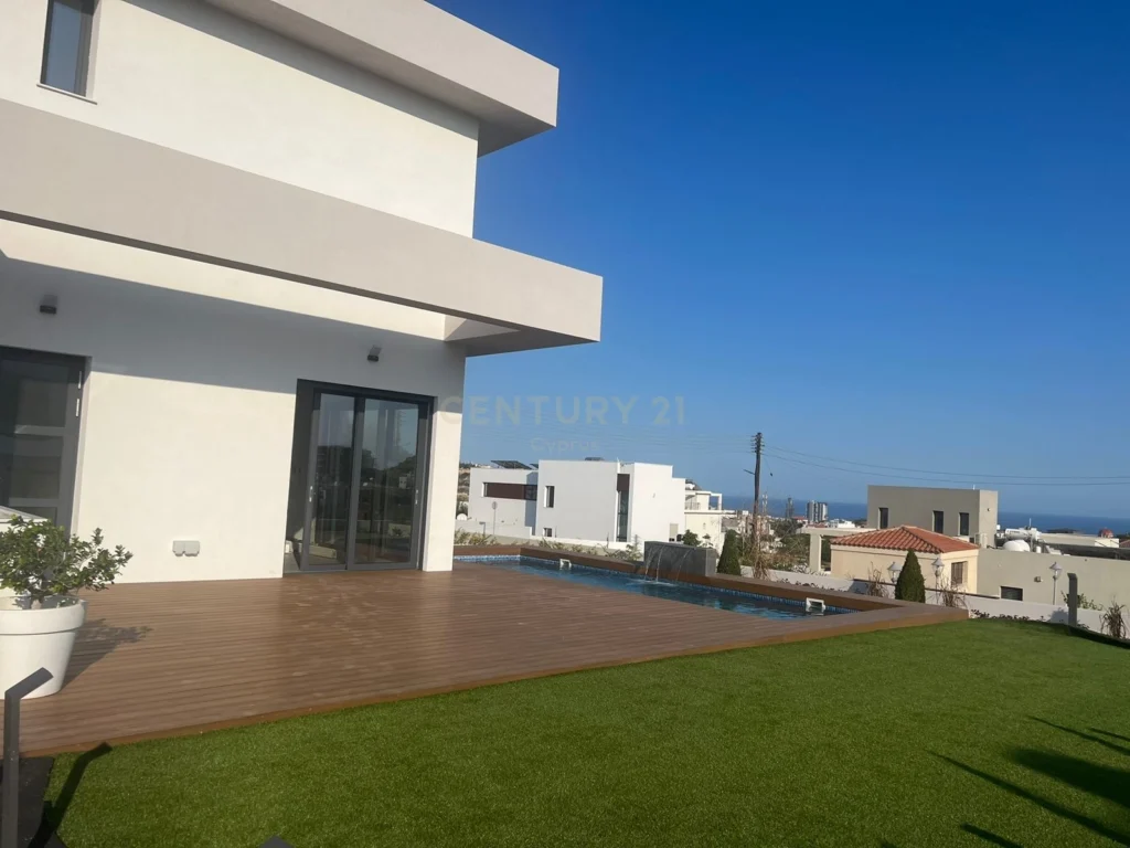 4 Bedroom House for Sale in Limassol – Agios Athanasios