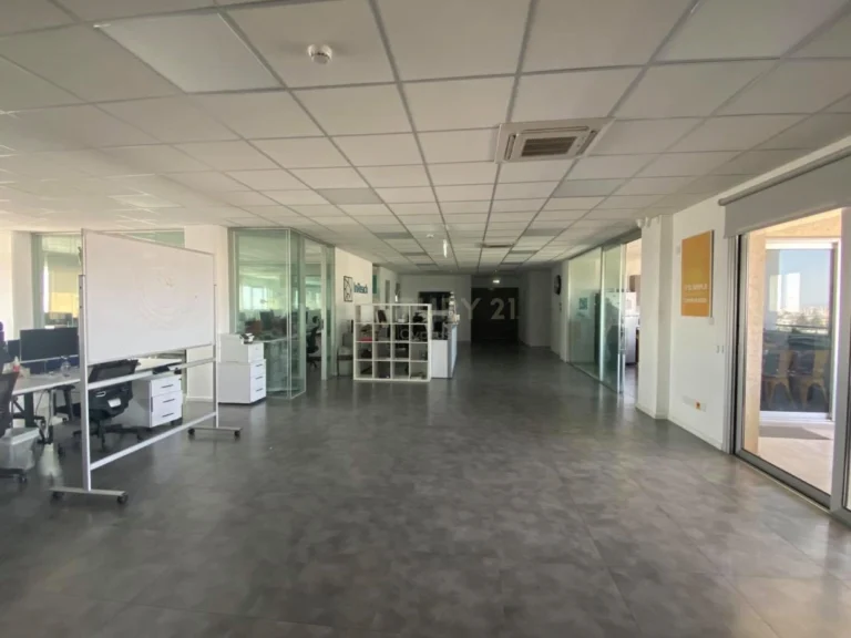 500m² Office for Rent in Limassol District