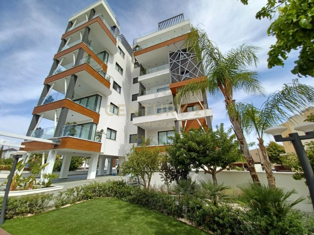 1 Bedroom Apartment for Sale in Germasogeia, Limassol District