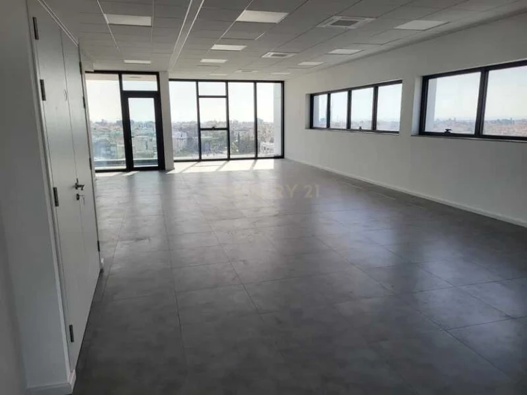 231m² Office for Rent in Kato Polemidia, Limassol District