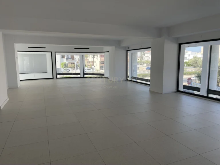 197m² Office for Rent in Larnaca District