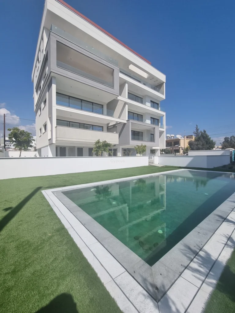 2 Bedroom Apartment for Sale in Germasogeia, Limassol District