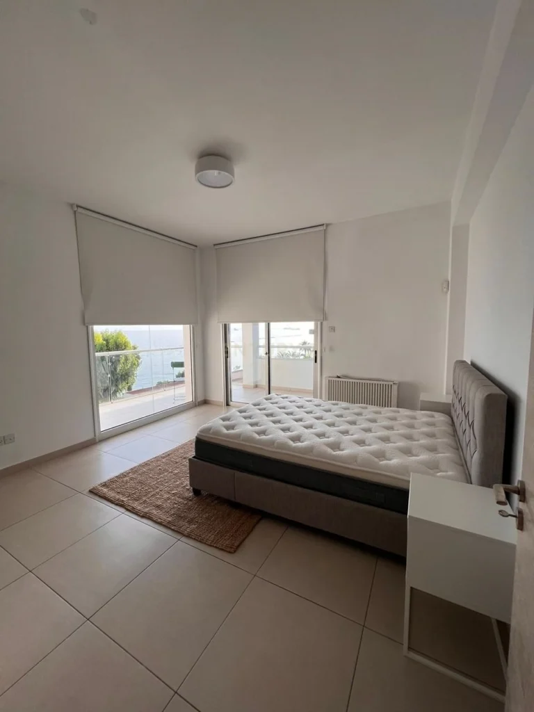 3 Bedroom Apartment for Rent in Germasogeia, Limassol District
