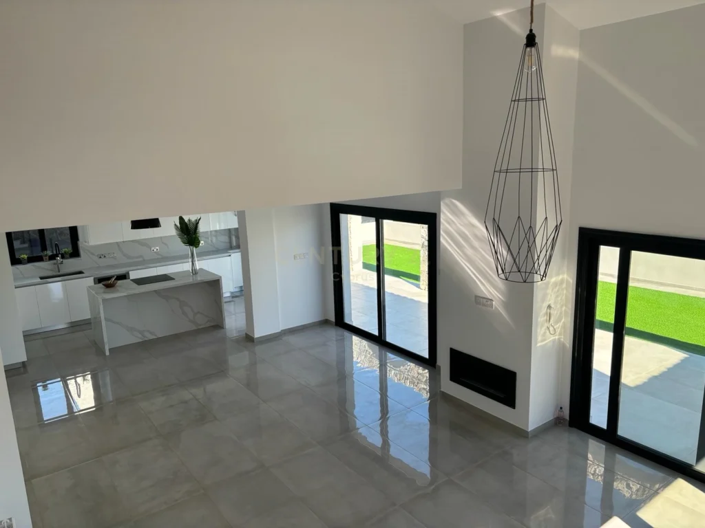 3 Bedroom House for Sale in Episkopi Lemesou, Limassol District